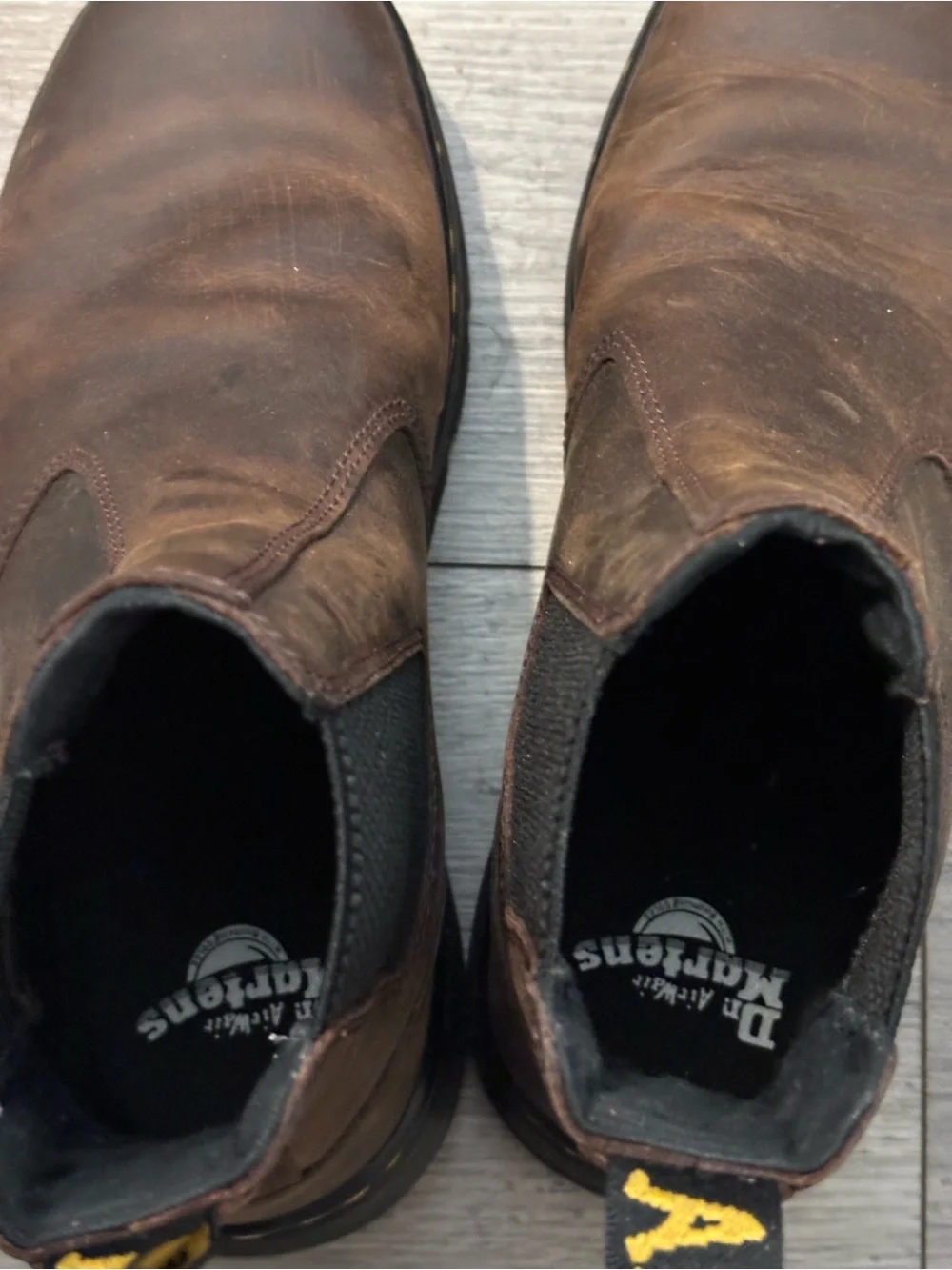 Dr. Martens Men's 7 Women’s 8 Brown Leather Chukka Boots